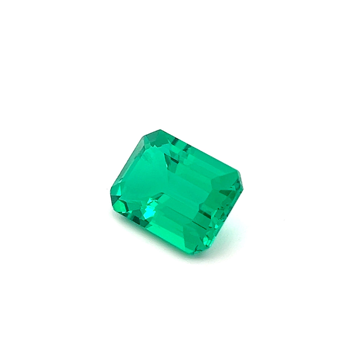 Green Emerald 6.89ct Octagon Shape