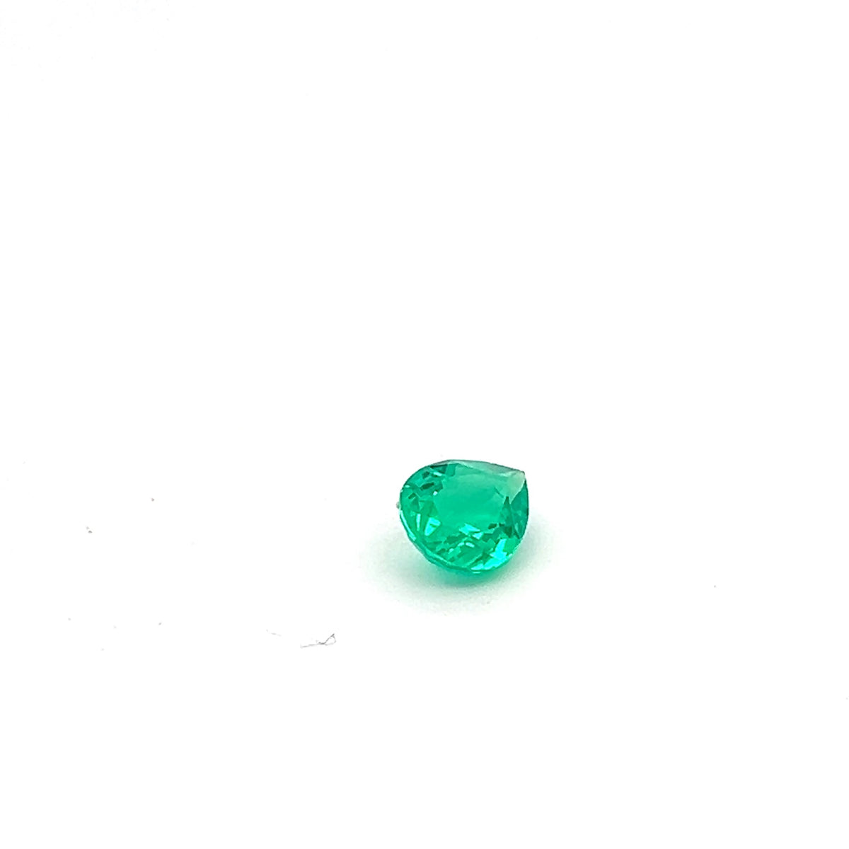 Colombian Lab Grown Green Emerald Pear 1.57Ct